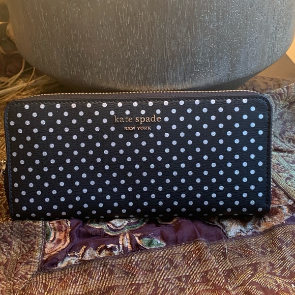 Authentic KATE SPADE Saffiano leather zip around glitter dots slim large wallet - Picture 3 of 10